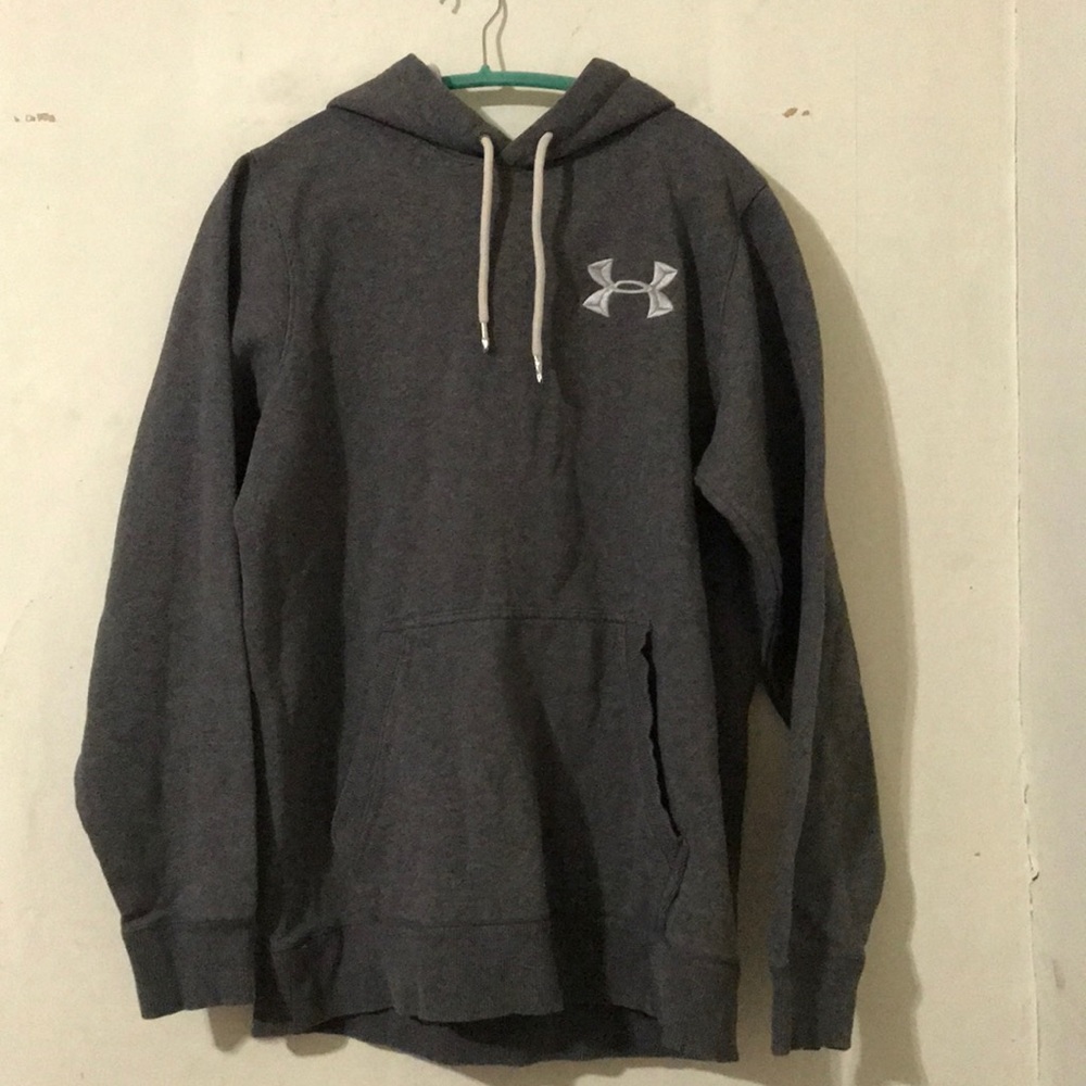 Under armour sweatshirt